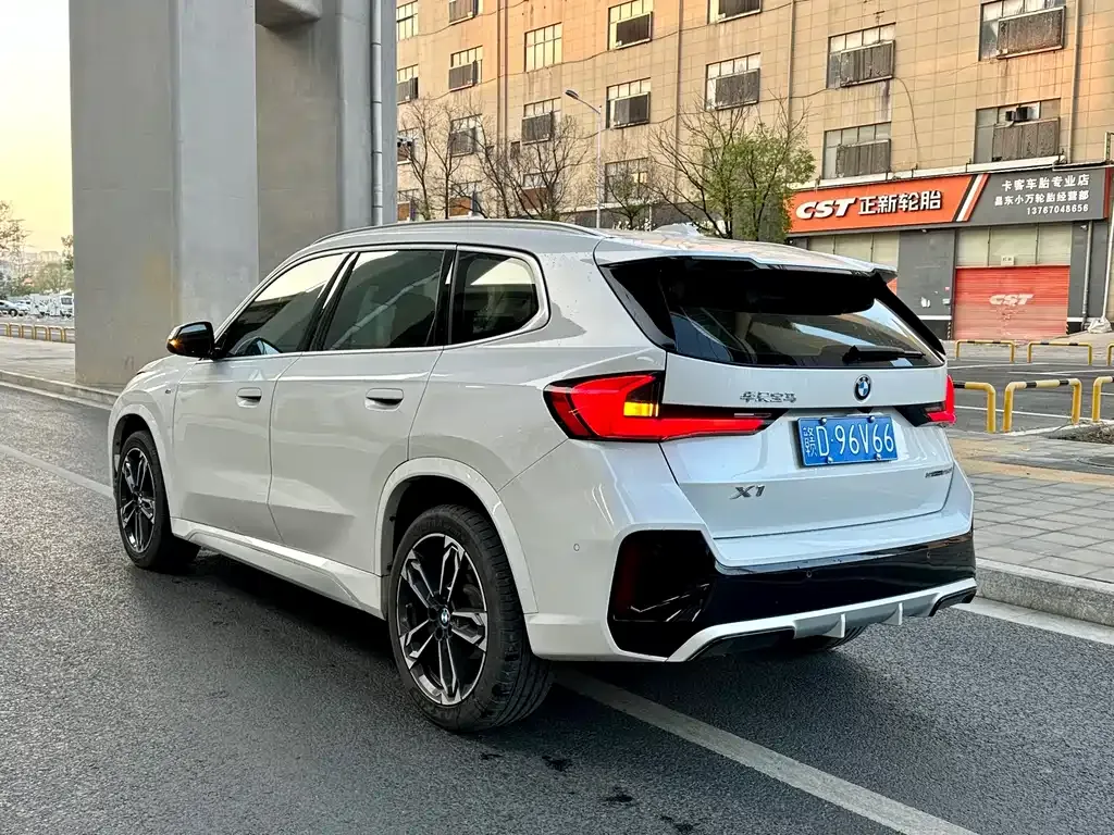 BMW X1 2023 из CN, фото 7