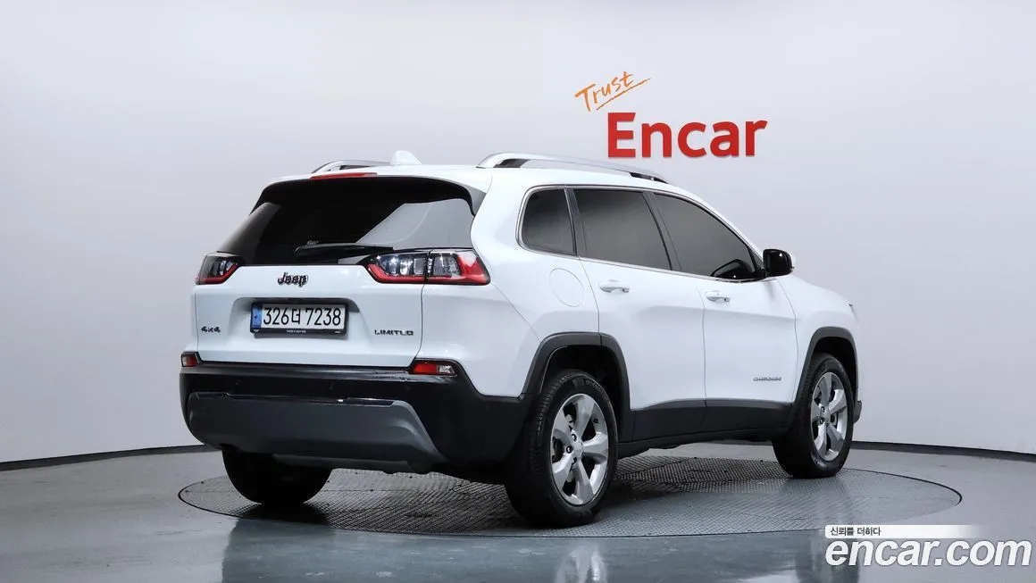 Jeep Cherokee 2021 из KR, фото 2