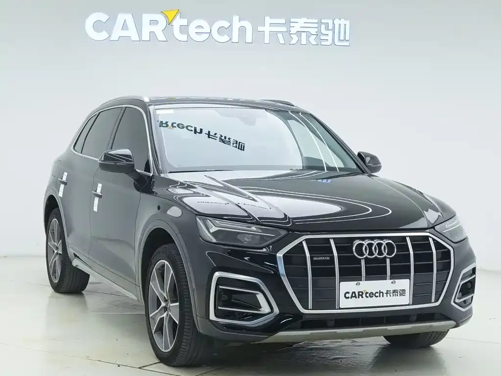 Audi Q5L 2022 из CN, фото 2
