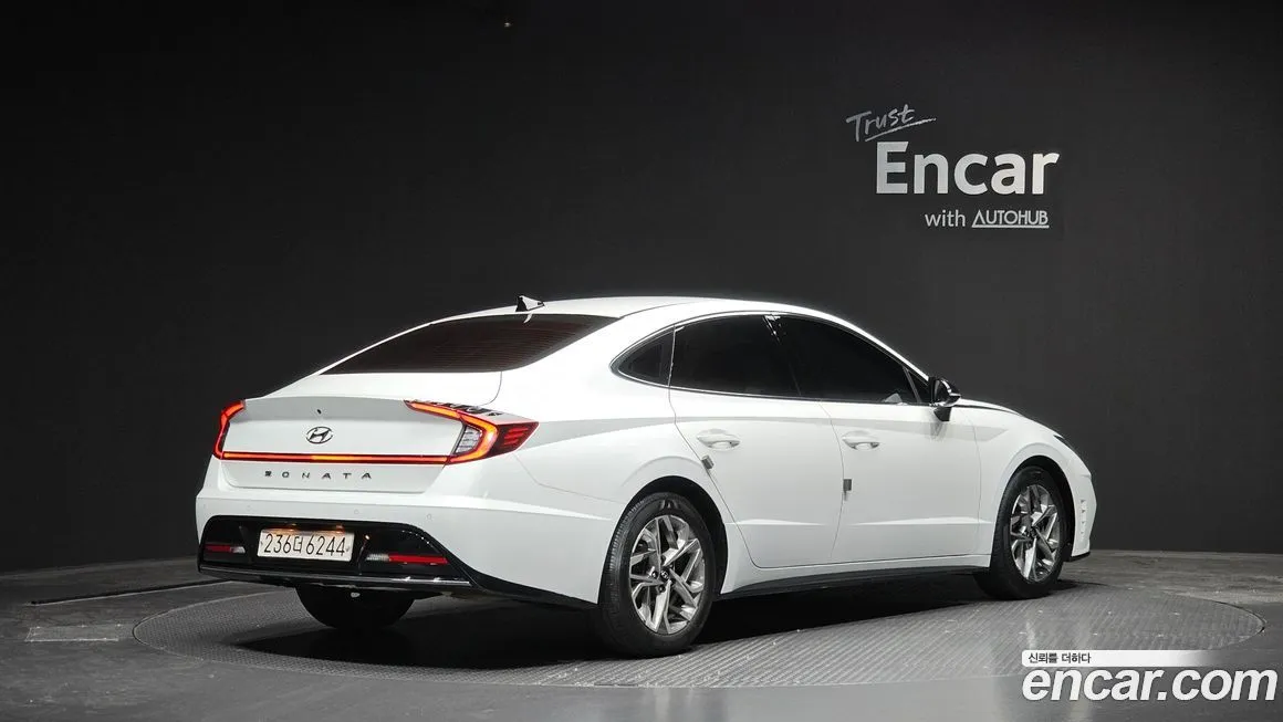 Hyundai Sonata 2022 из KR, фото 2