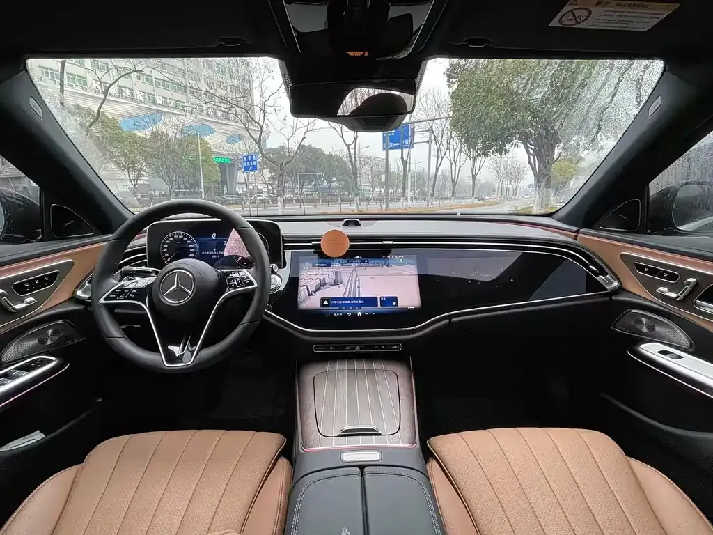 Mercedes-Benz E-Class 2025 из CN, фото 6