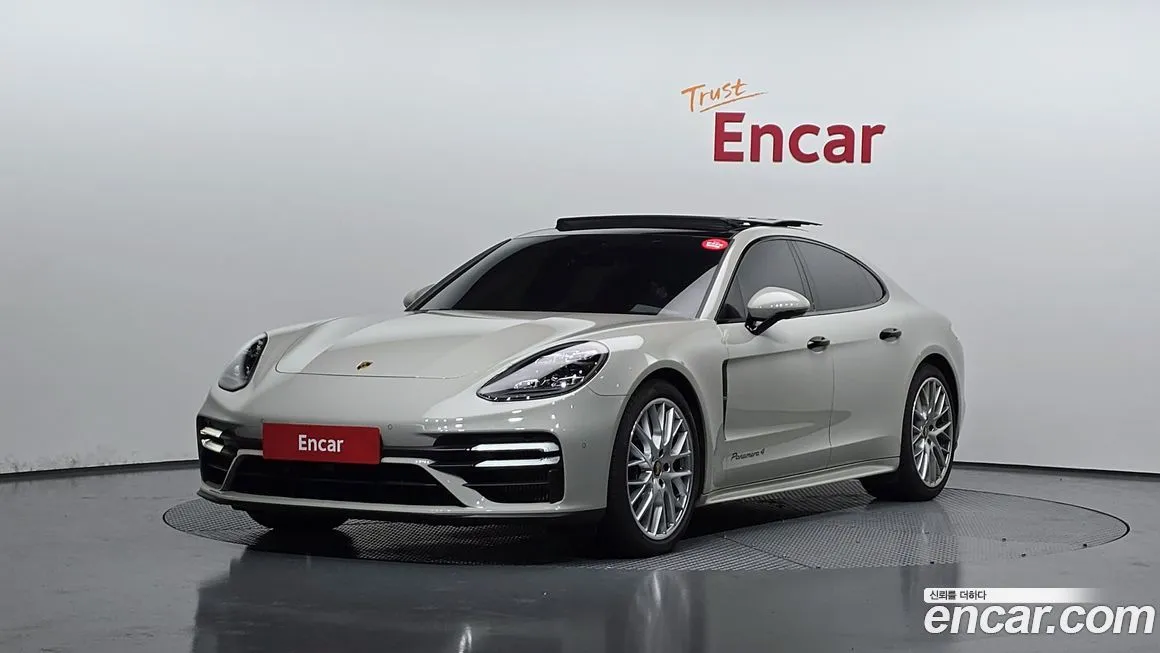 Porsche Panamera 2021 из KR, фото 1
