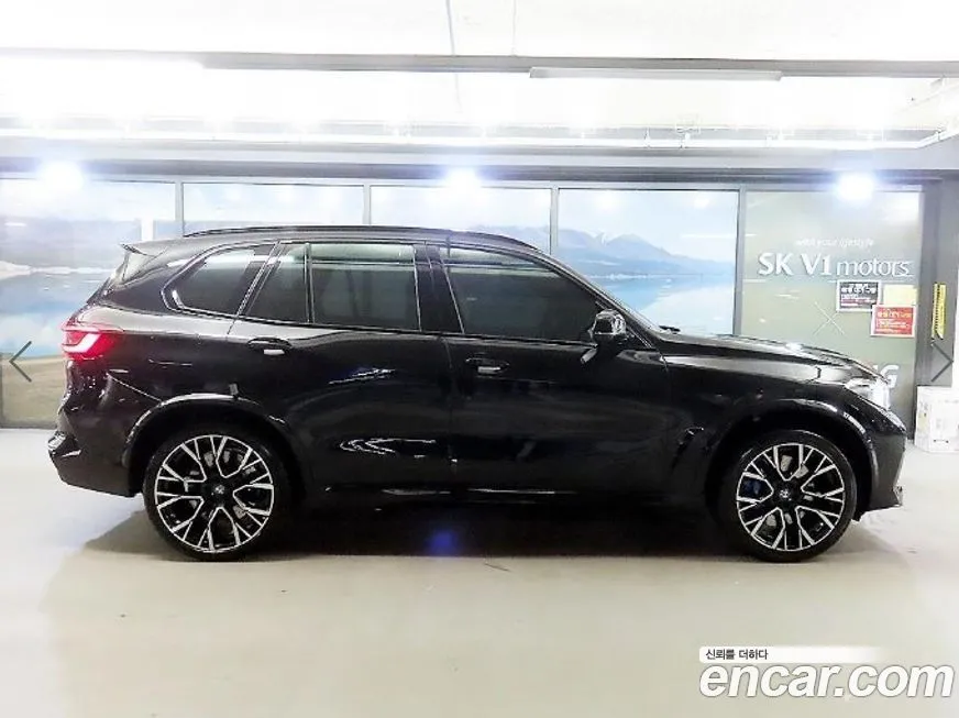 BMW X5M 2022 из KR, фото 3