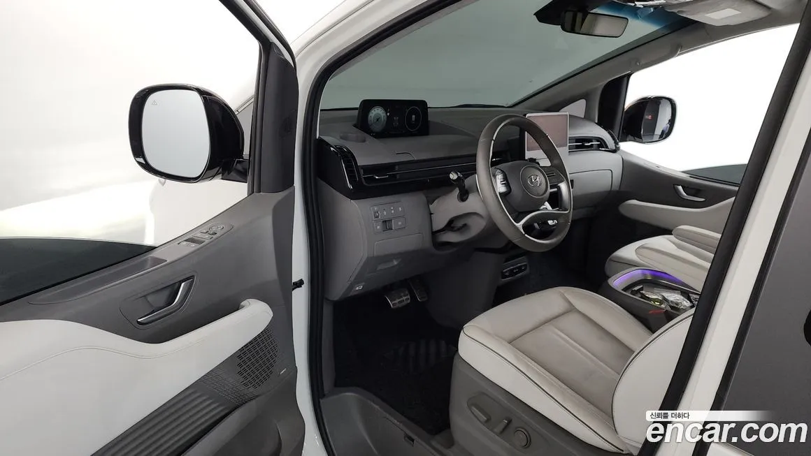 Hyundai Staria 2023 из KR, фото 10