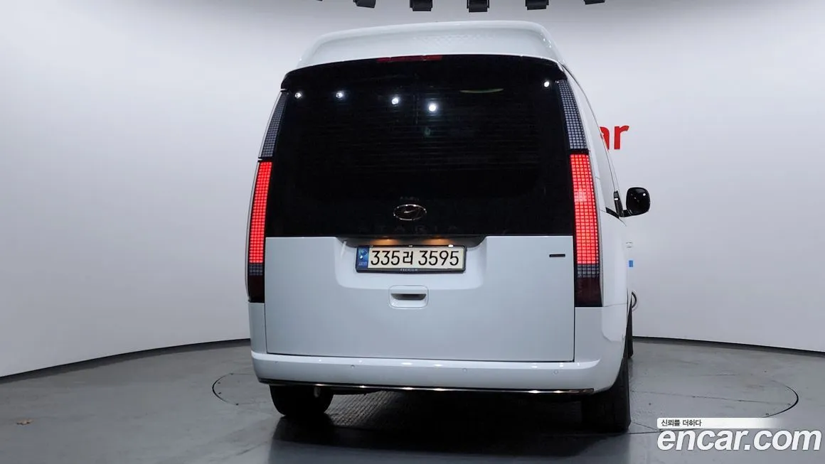 Hyundai Staria 2023 из KR, фото 4