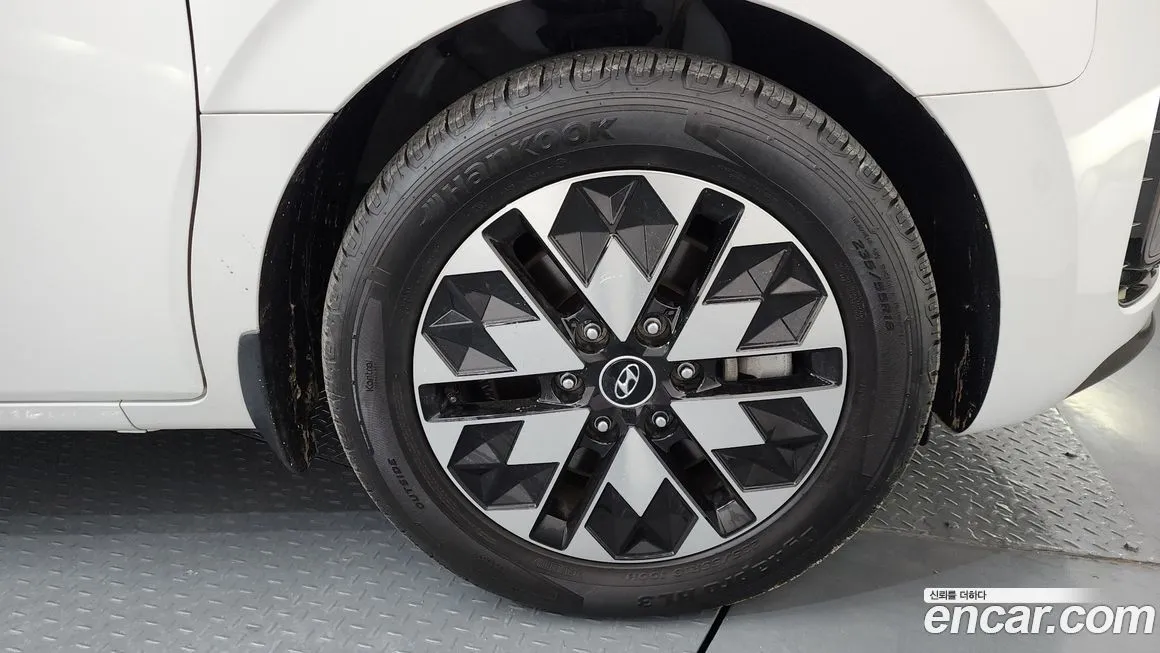 Hyundai Staria 2023 из KR, фото 5