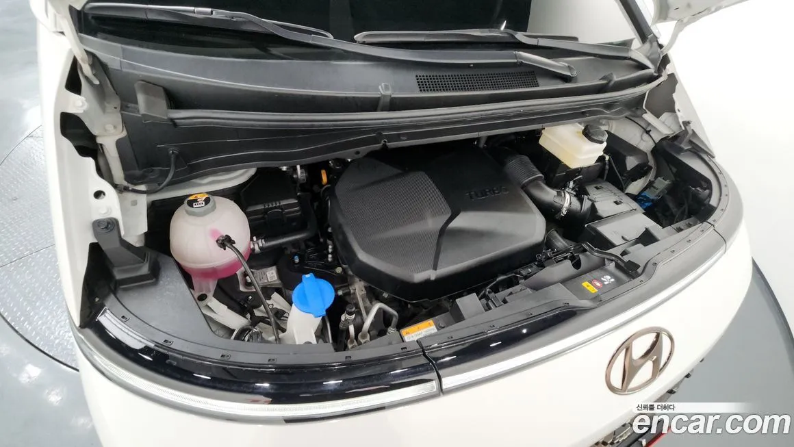 Hyundai Staria 2023 из KR, фото 6