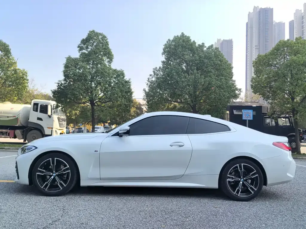 BMW 4 Series 2021 из CN, фото 7