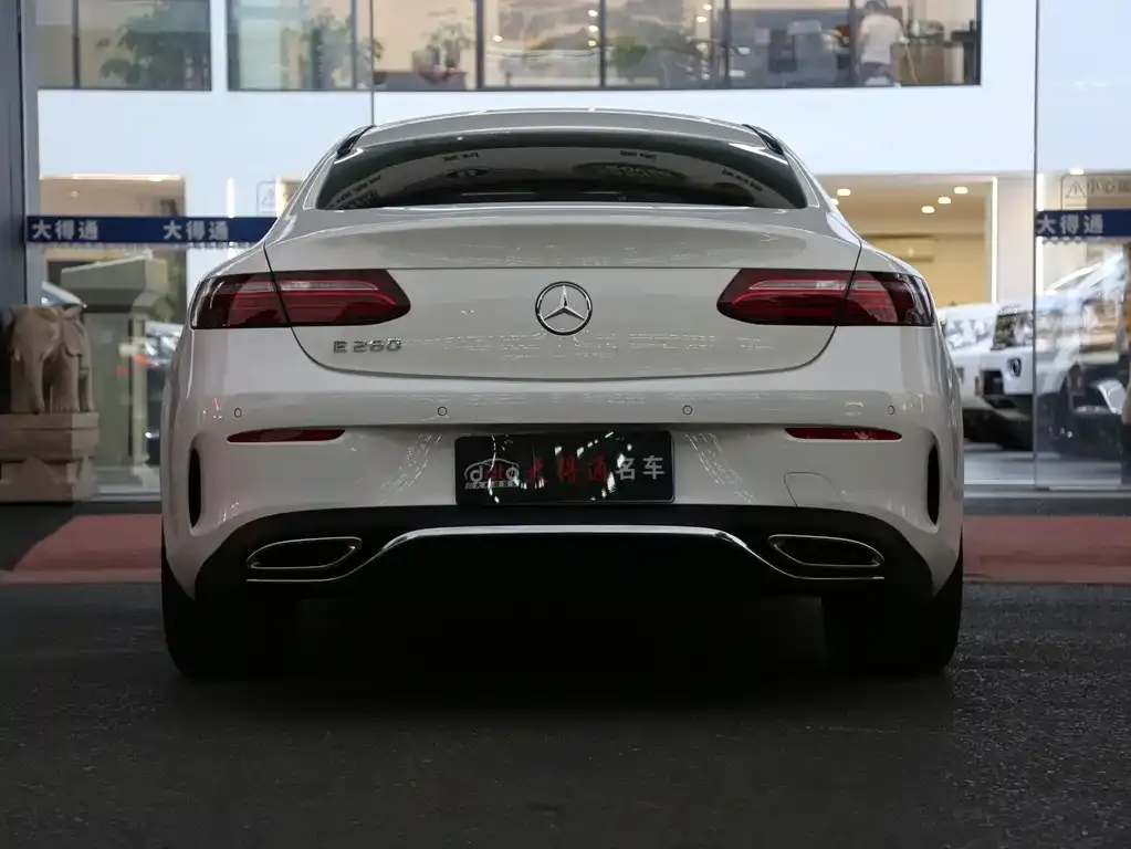 Mercedes-Benz E-Class (Import) 2022 из CN, фото 4