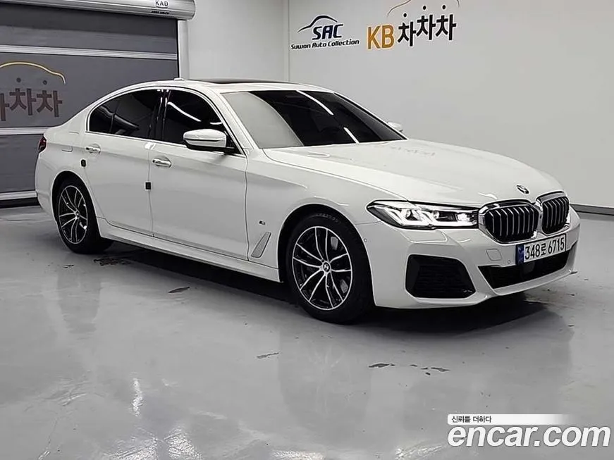 BMW 5-Series 2023 из KR, фото 1