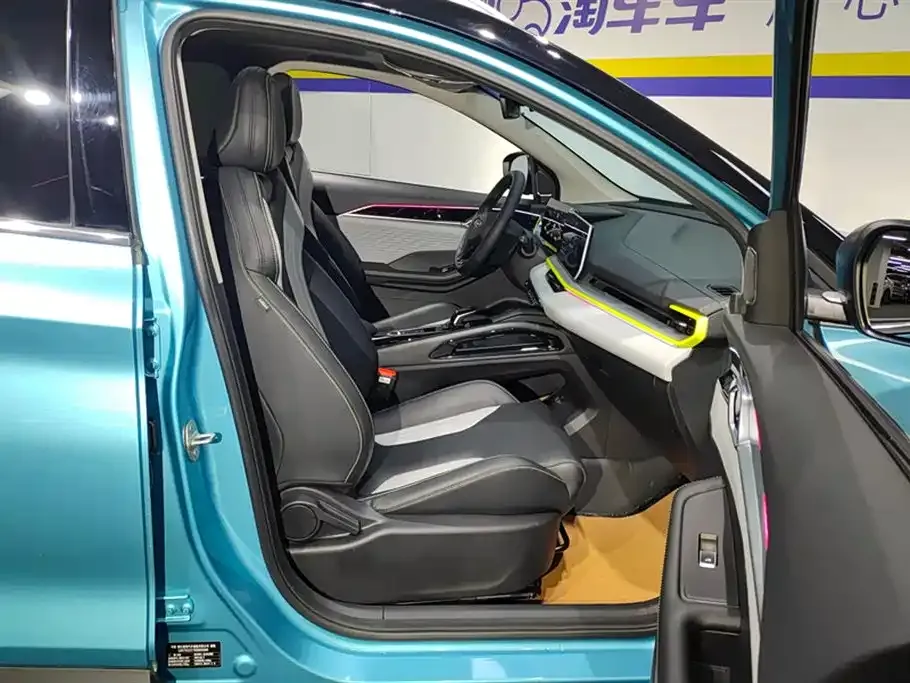 Geely Binyue 2024 из CN, фото 8