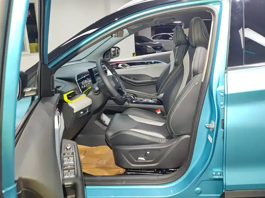 Geely Binyue 2024 из CN, фото 9