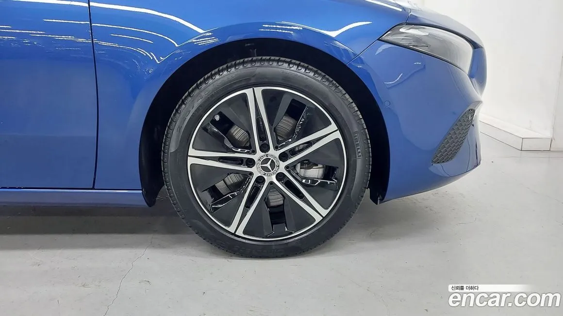 Mercedes-Benz A-Class 2025 из KR, фото 5