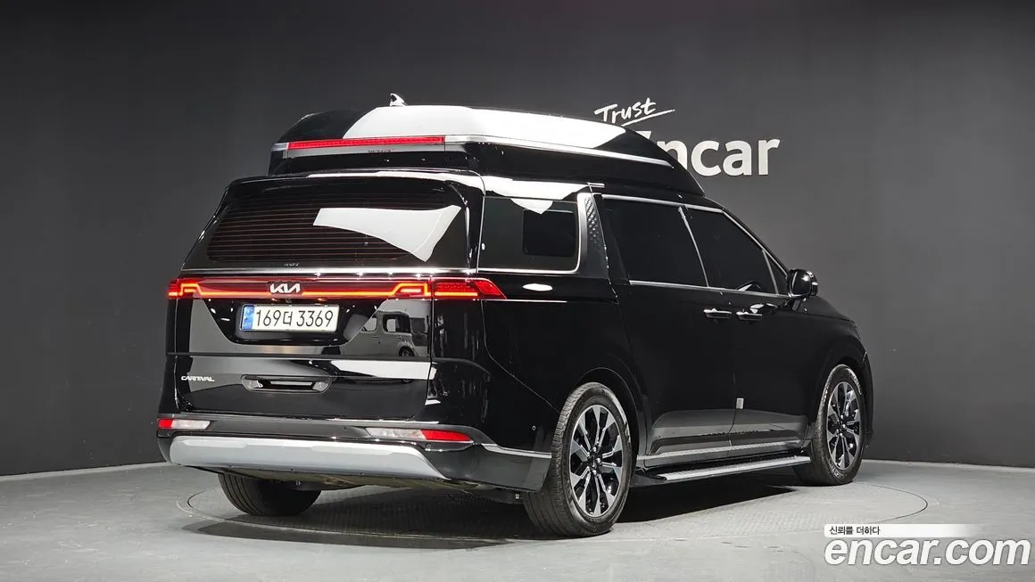 Kia Carnival — фото 2