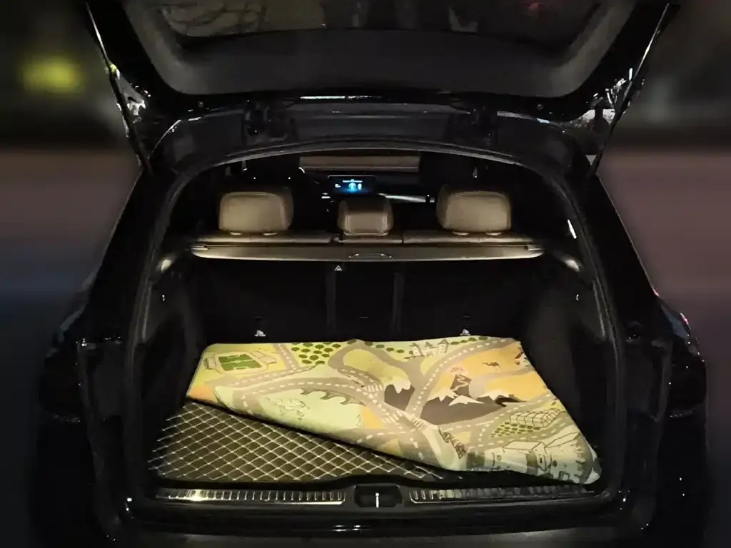 Mercedes-Benz GLC 2022 из CN, фото 10