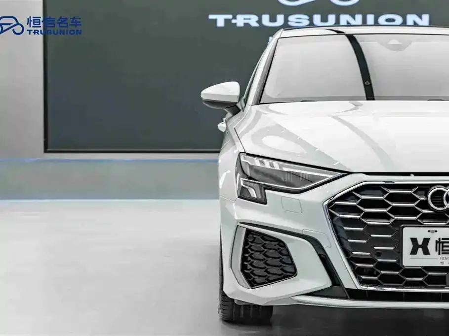 Audi A3 2023 из CN, фото 8