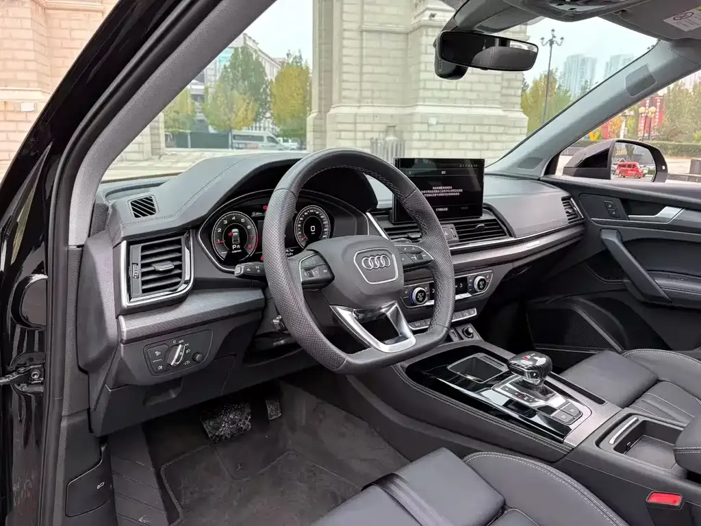 Audi Q5L 2023 из CN, фото 8