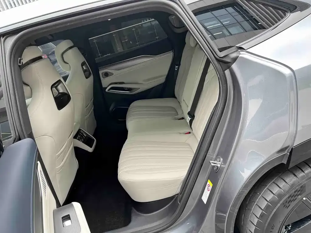 BYD L EV 2024 из CN, фото 9