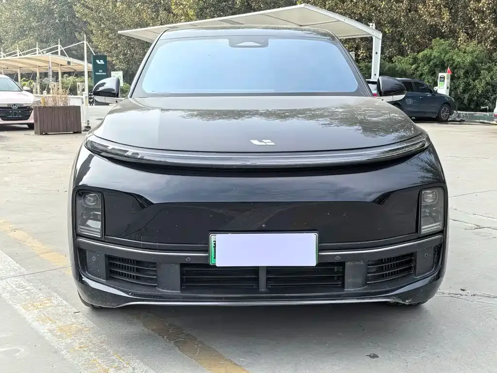 Li Auto L8 2023 из CN, фото 2