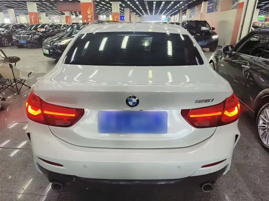 BMW 1 Series 2021 из CN, фото 6