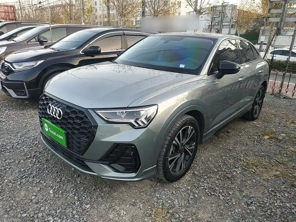 Audi Q3 Sportback 2023 из CN, фото 1
