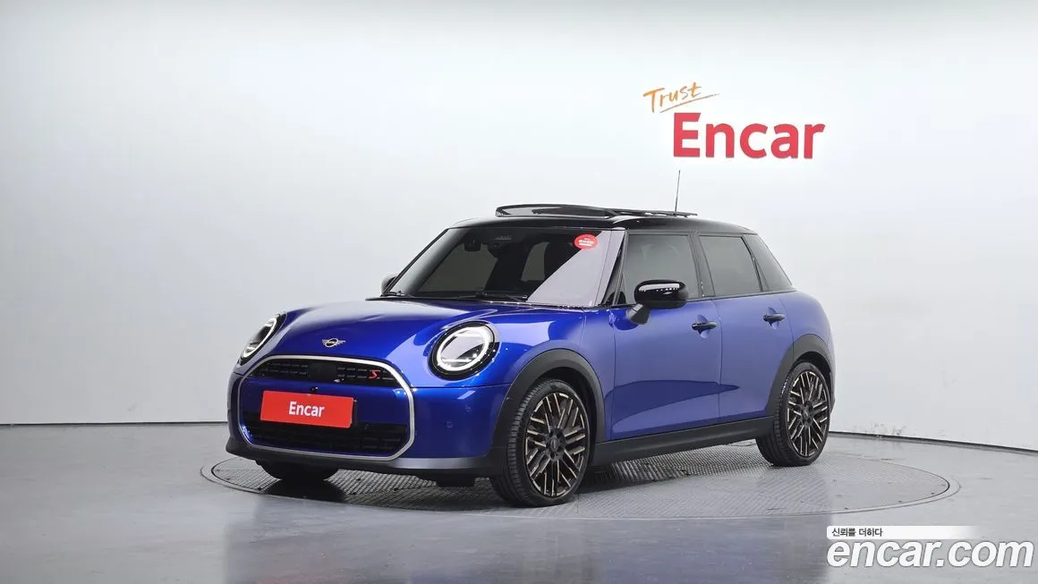 Mini Cooper 2025 из KR, фото 1