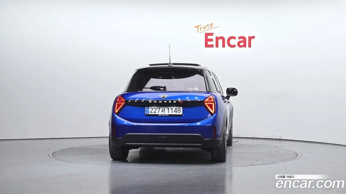 Mini Cooper 2025 из KR, фото 4