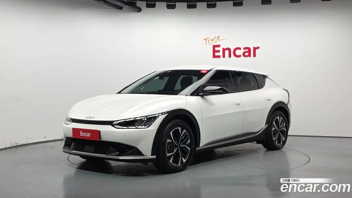 Kia EV6 2023 из KR, фото 1