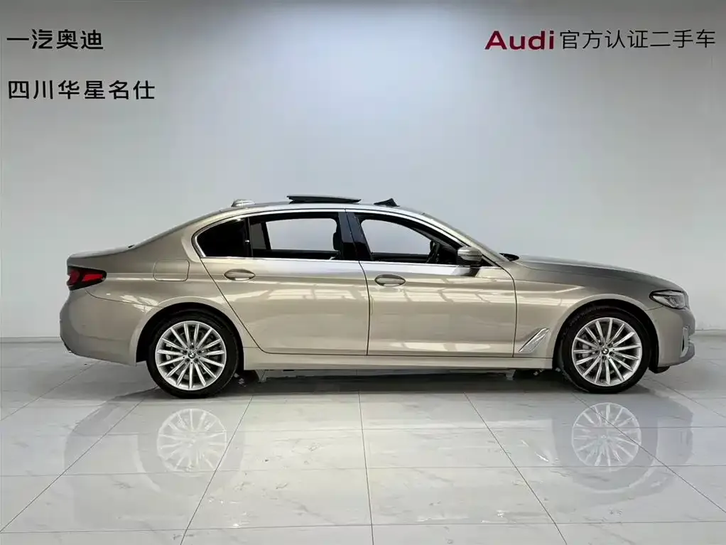 BMW 5 Series 2024 из CN, фото 3