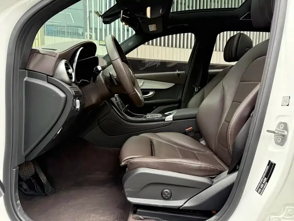 Mercedes-Benz GLC 2023 из CN, фото 4