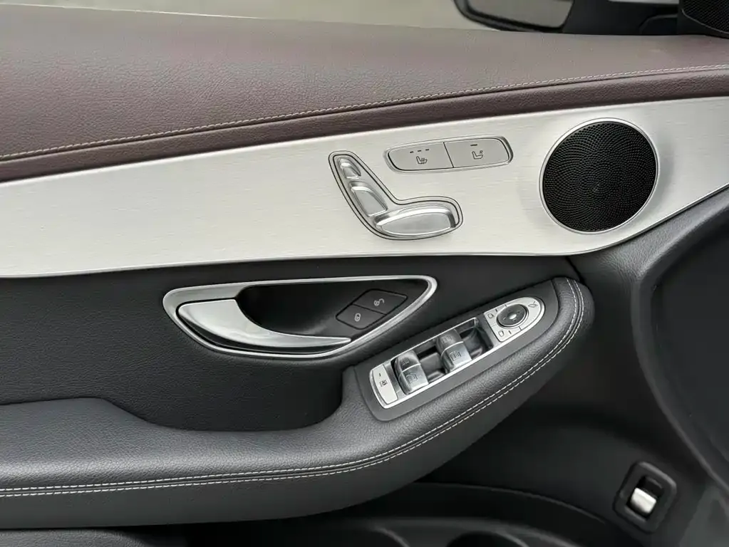 Mercedes-Benz GLC 2023 из CN, фото 6
