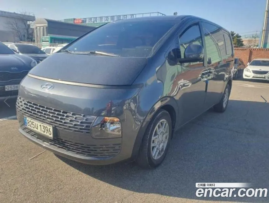 Hyundai Staria 2022 из KR, фото 1