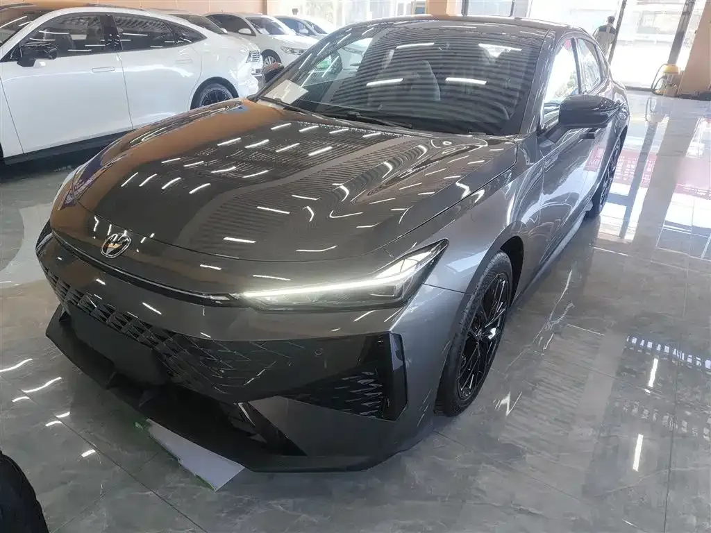 Changan UNI-V 2025 из CN, фото 1