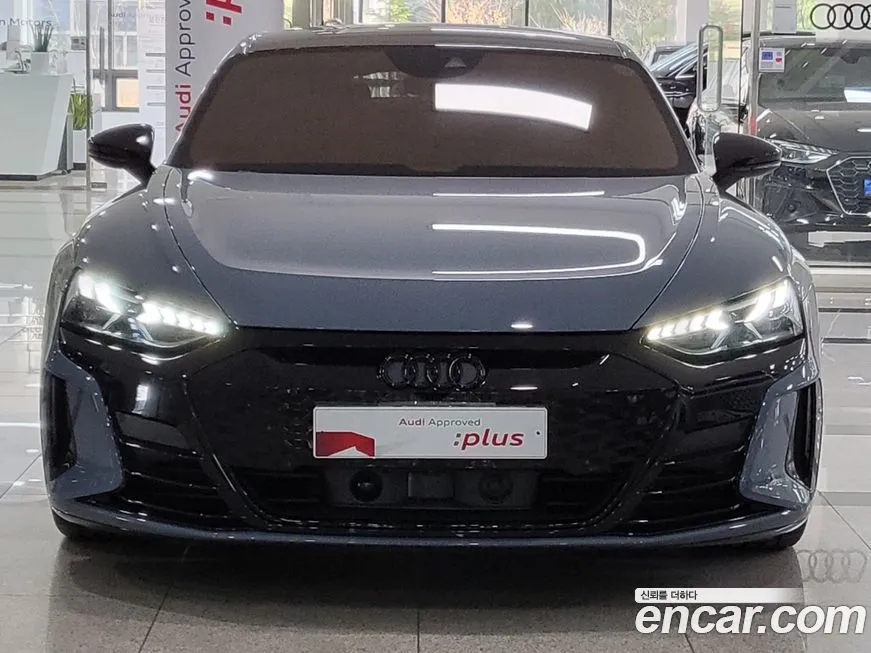 Audi RS e-tron GT 2022 из KR, фото 3