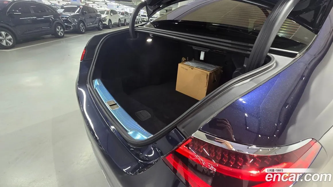 Mercedes-Benz S-Class 2025 из KR, фото 10
