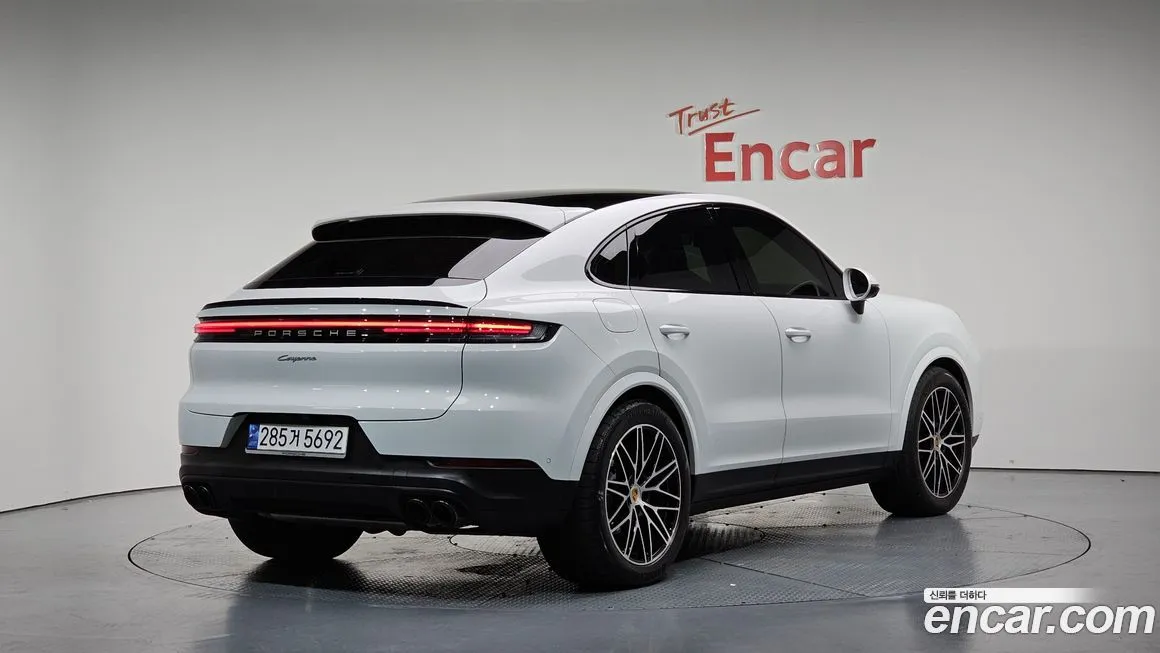 Porsche Cayenne 2024 из KR, фото 2