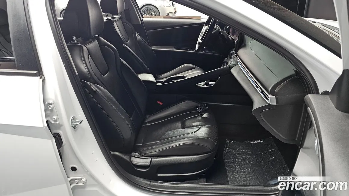 Hyundai AVANTE 2021 из KR, фото 10