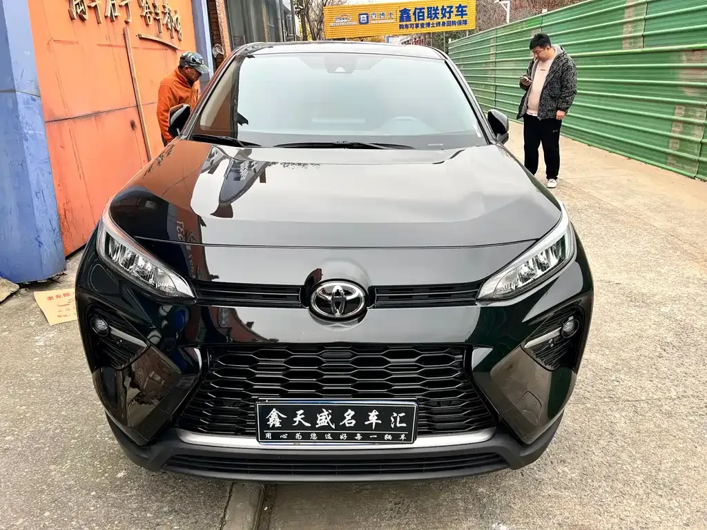 Toyota Wildlander 2024 из CN, фото 2