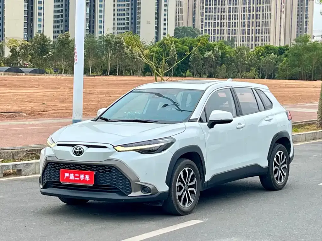 Toyota Frontlander 2023 из CN, фото 1