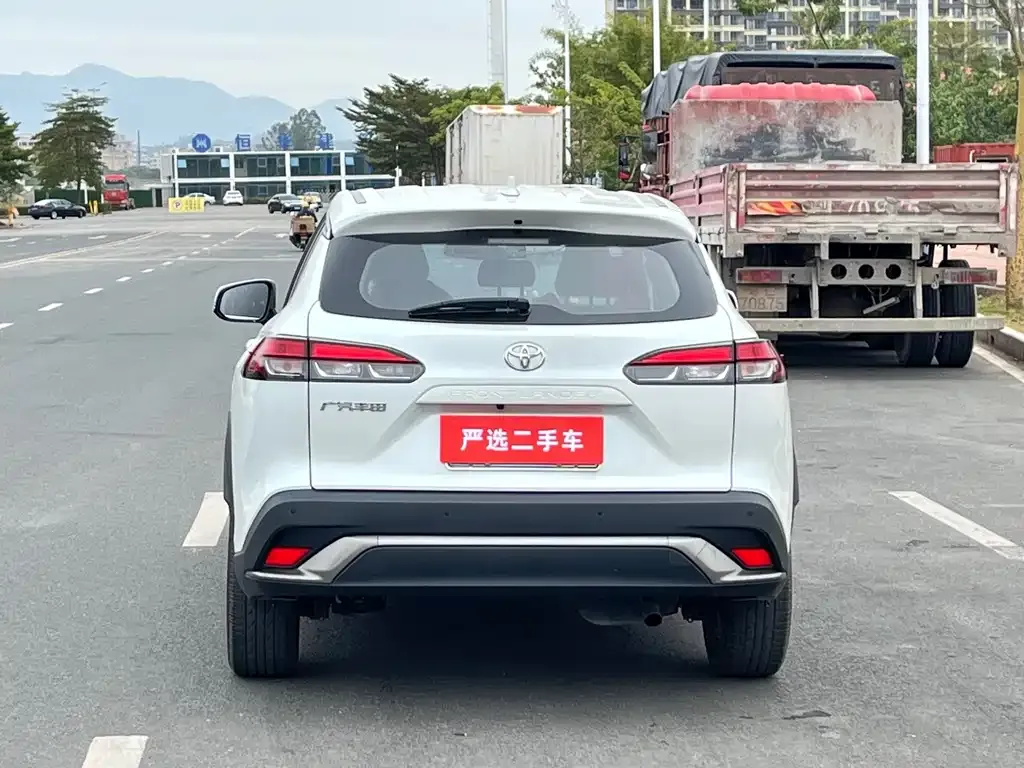 Toyota Frontlander 2023 из CN, фото 5