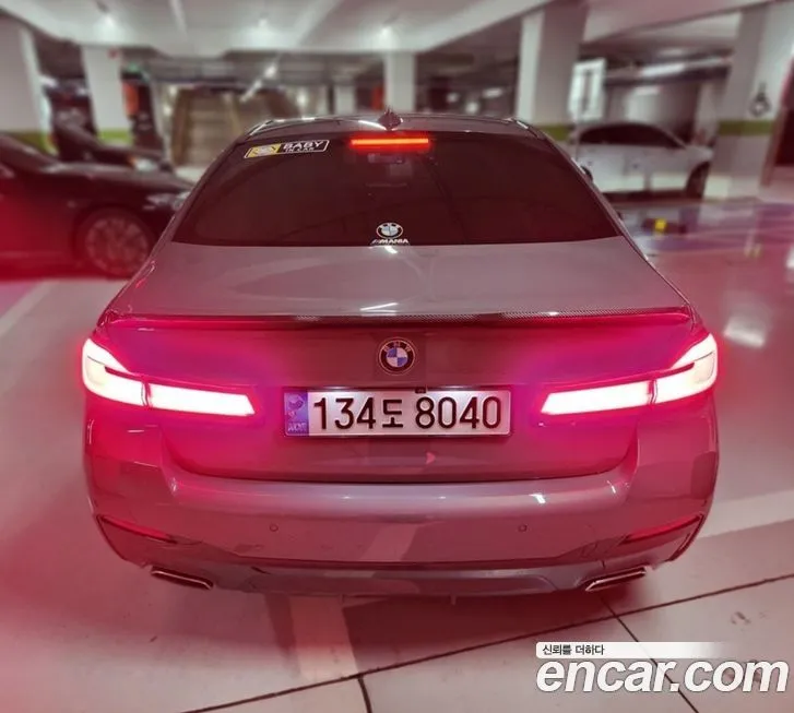 BMW 5-Series 2021 из KR, фото 2