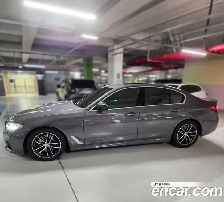 BMW 5-Series 2021 из KR, фото 3