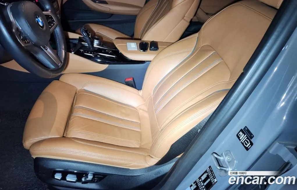 BMW 5-Series 2021 из KR, фото 8