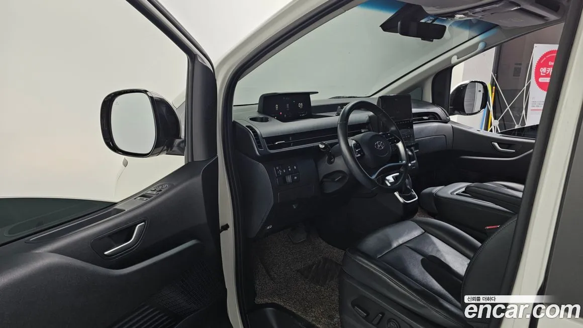 Hyundai Staria 2023 из KR, фото 10