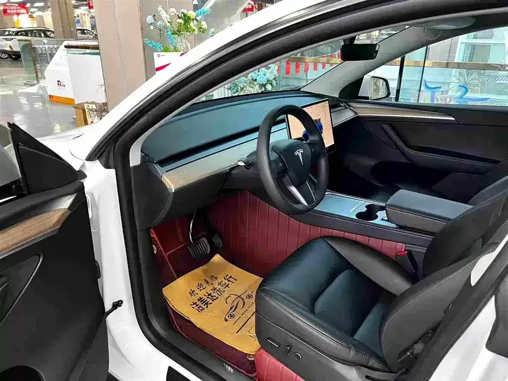 Tesla Model Y 2022 из CN, фото 5