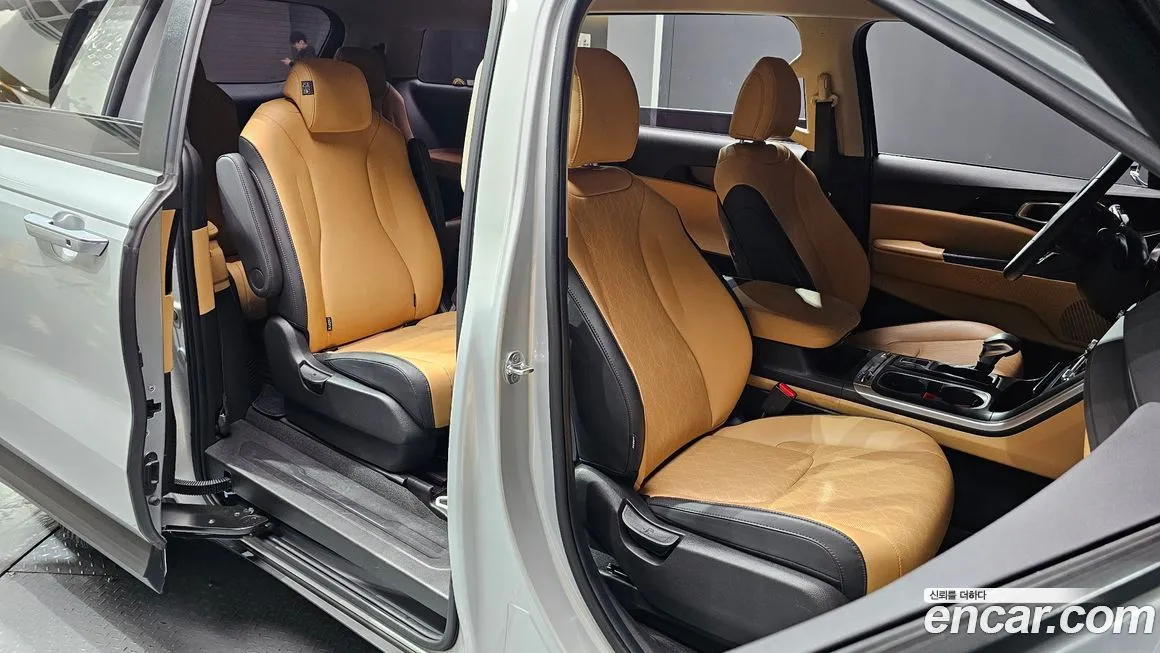 Kia Carnival 2023 из KR, фото 10