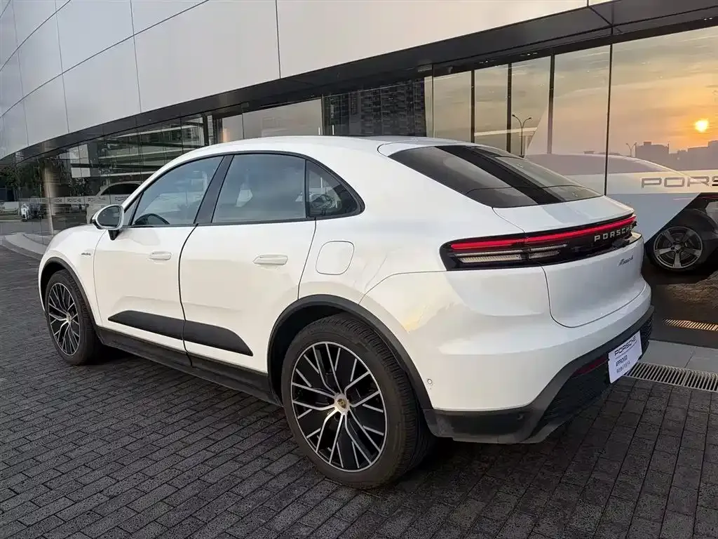 Porsche Macan EV 2025 из CN, фото 4