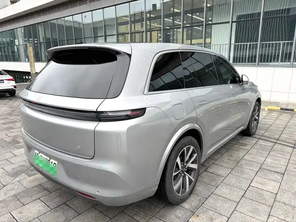 Li Auto L8 2024 из CN, фото 6