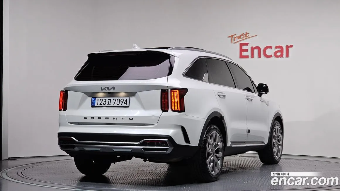 Kia Sorento 2022 из KR, фото 2