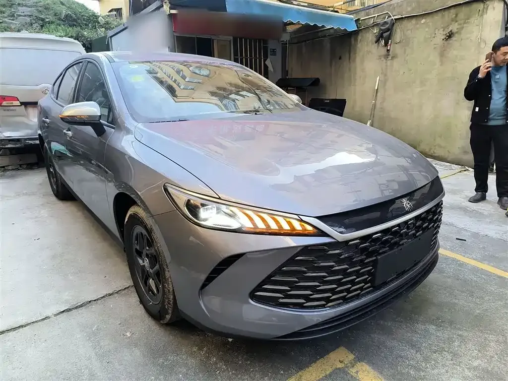 BYD Qin PLUS 2025 из CN, фото 4